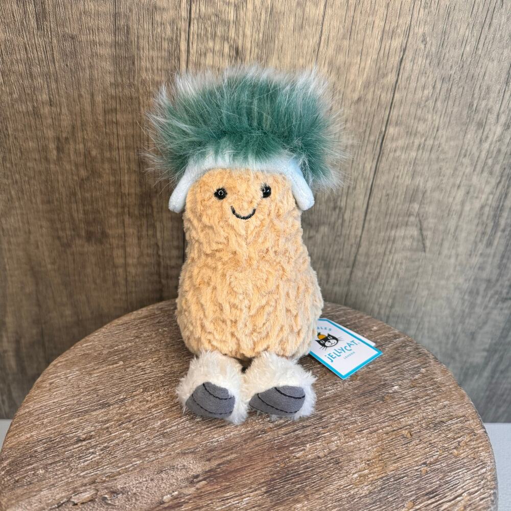 Jellycat Peanut NEW!  FAST SHIP Jellycat Amuseables Peanut Apres Ski Christmas